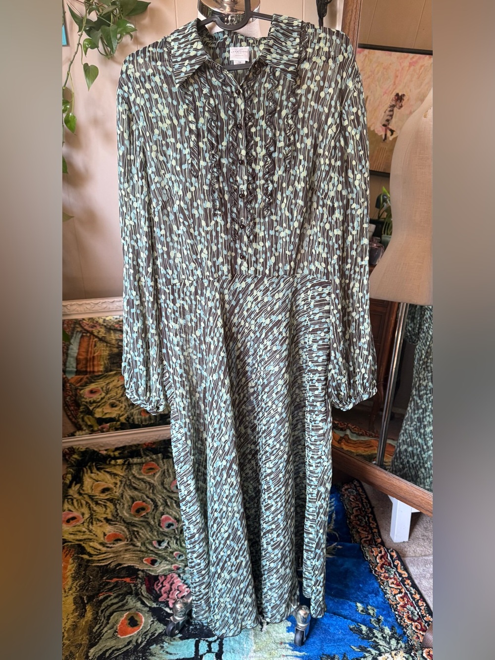 Emma James Mint and Black Long-Sleeve Geometric Patterned Midi Dress, size 14 - Picture 10 of 11